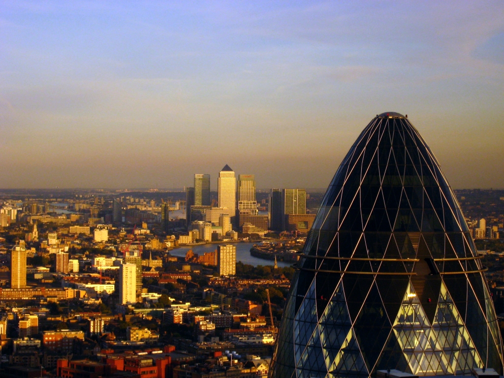 BREAKING: UK GDP figures grew 0.4% in October