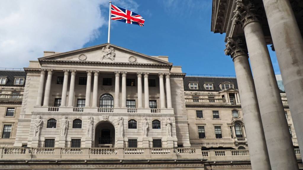 prudential regulatory authority bank of england