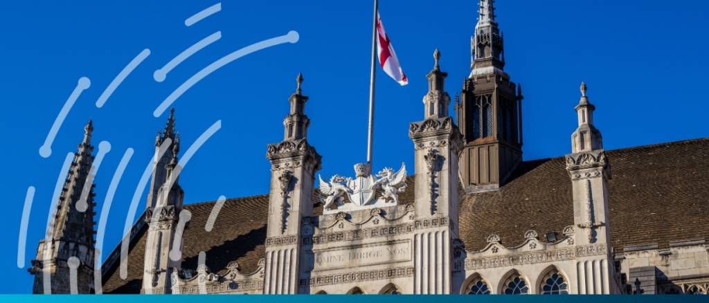 UK trade looking up as Starmer holds summit, inflation falls WEB